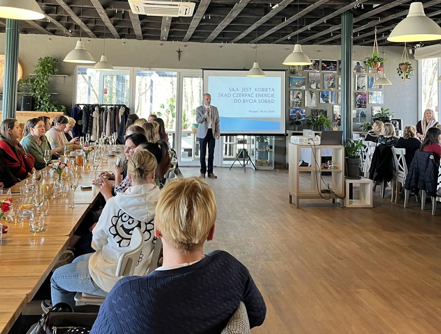 Siła jest kobietą! Dzień Kobiet w FPS